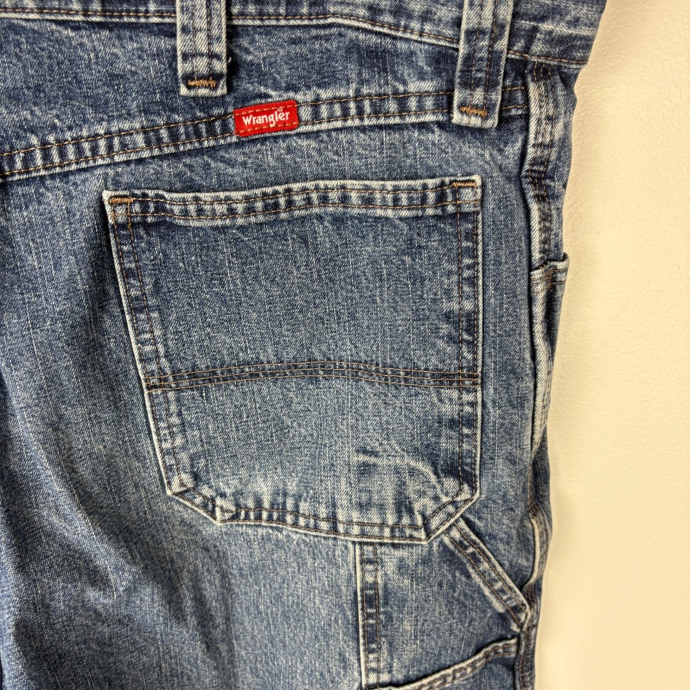 Y2K Wrangler Carpenter Denim Jean Shorts Men's Size 36 Blue Cotton - Picture 2 of 4